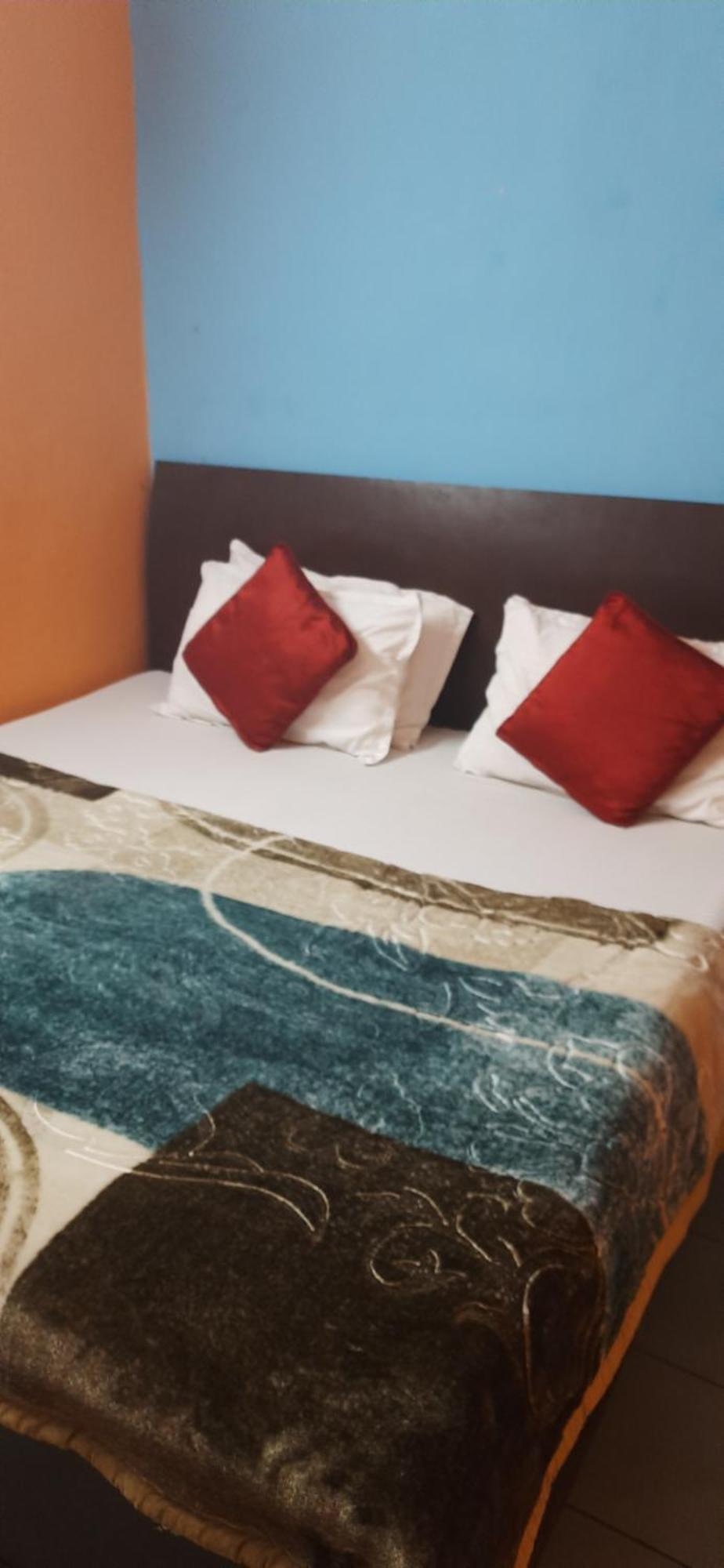 Hotel Golden Height Chandīgarh 외부 사진